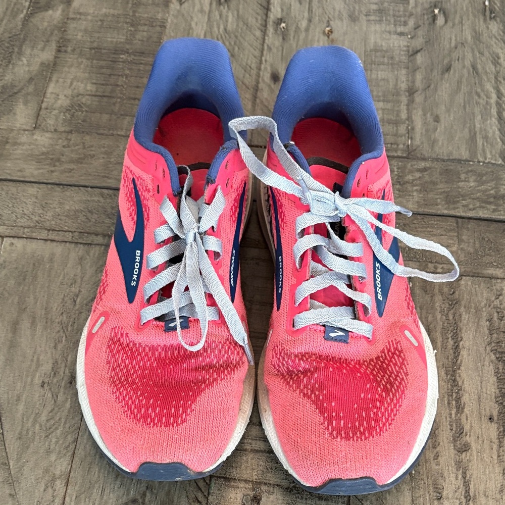 Brooks Women's Vibrant Pink and Blue Running Shoes